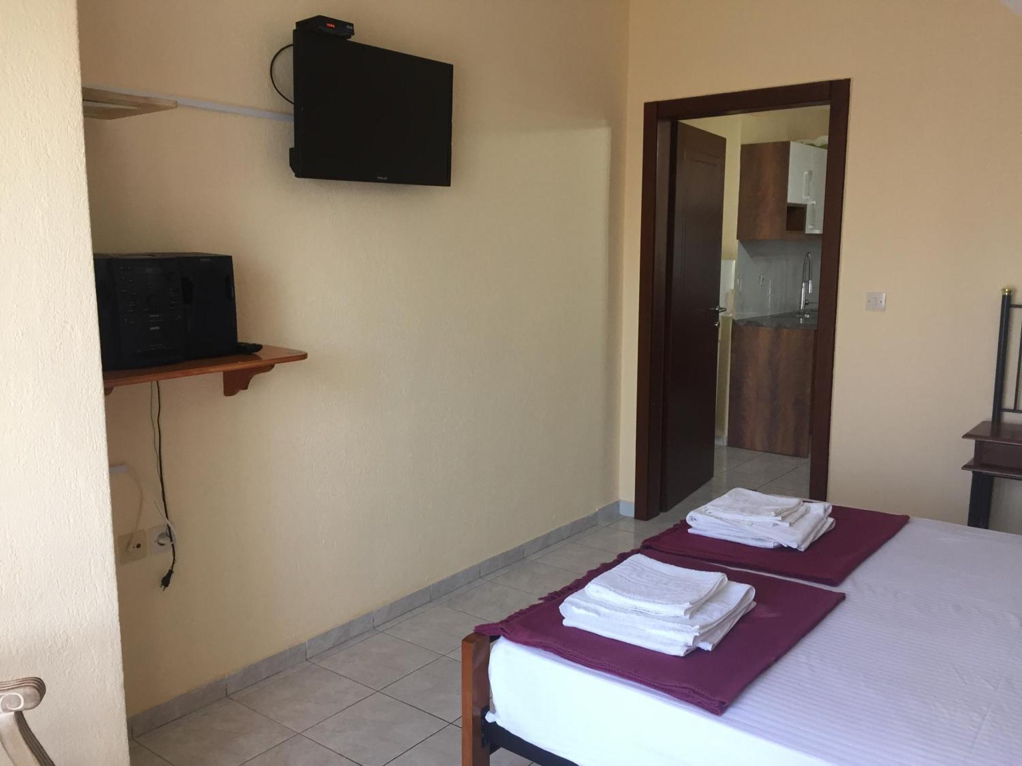 Villa Askamnia And Suites Nikiti  Zimmer foto